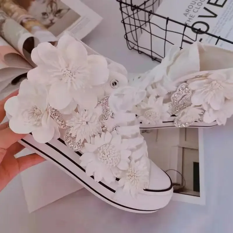 binfenxie  -  Women's Sports Shoes High-top Canvas Shoes Sweet Lace-up Shoes for Women White / Black Flowers Student Pretty Fairy Sneakers