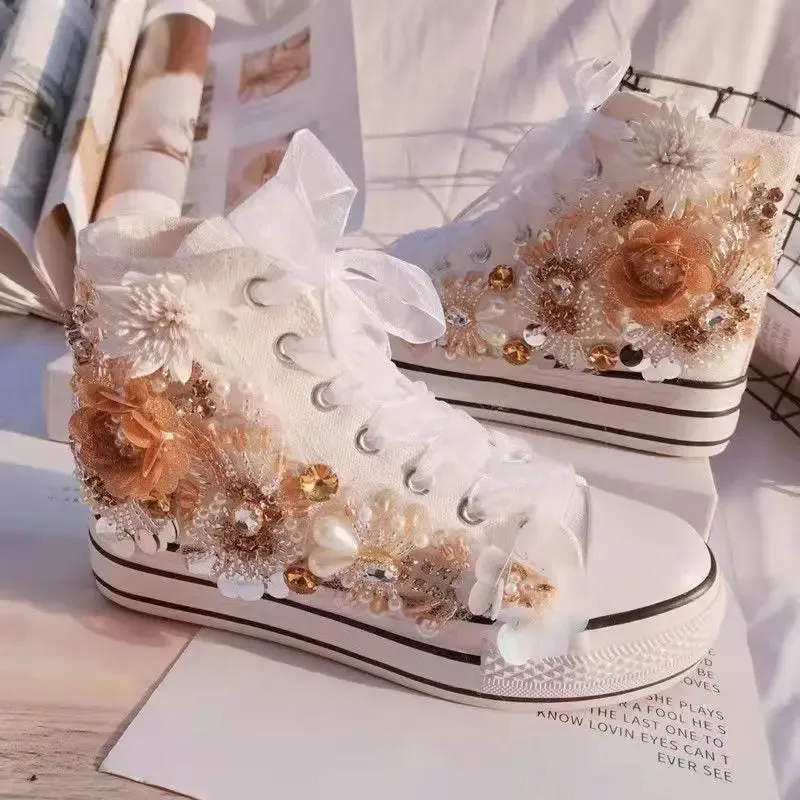 binfenxie  -  Women's Sports Shoes High-top Canvas Shoes Sweet Lace-up Shoes for Women White / Black Flowers Student Pretty Fairy Sneakers
