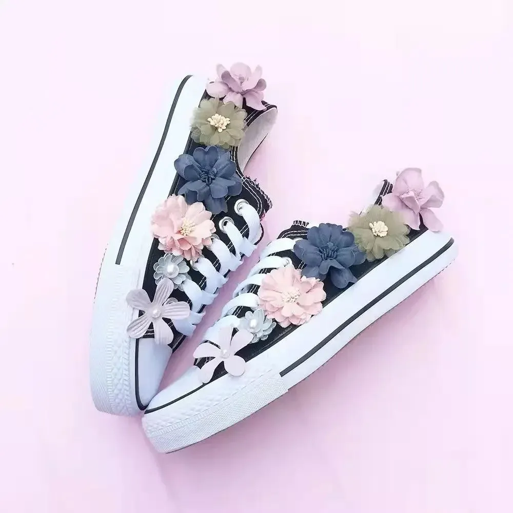 binfenxie  -  Women's Sports Shoes High-top Canvas Shoes Sweet Lace-up Shoes for Women White / Black Flowers Student Pretty Fairy Sneakers